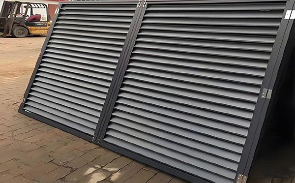 永安坝街道百叶窗