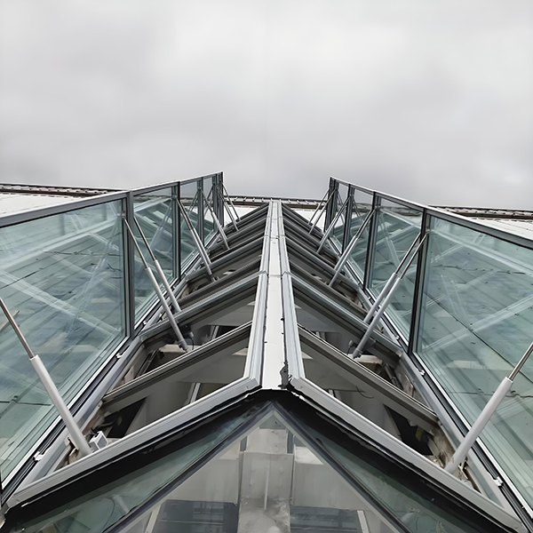 永安坝街道排烟天窗