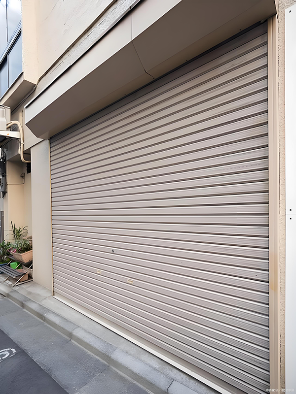 永安坝街道卷帘门