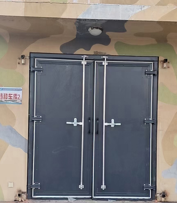 永安坝街道工业平开门