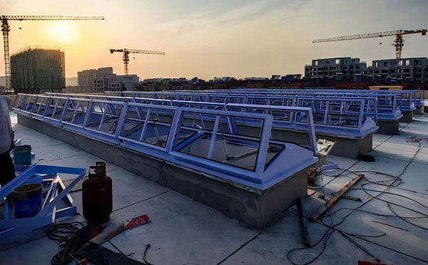 消防永安坝街道排烟窗怎么选择尺寸