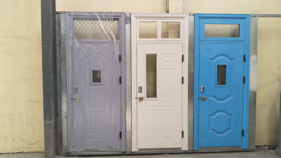 永安坝街道学校教室门