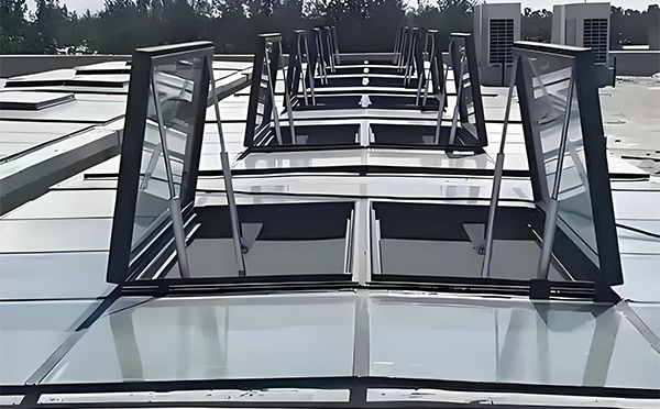 永安坝街道兰州永安坝街道排烟窗选型安装与维护实用指南